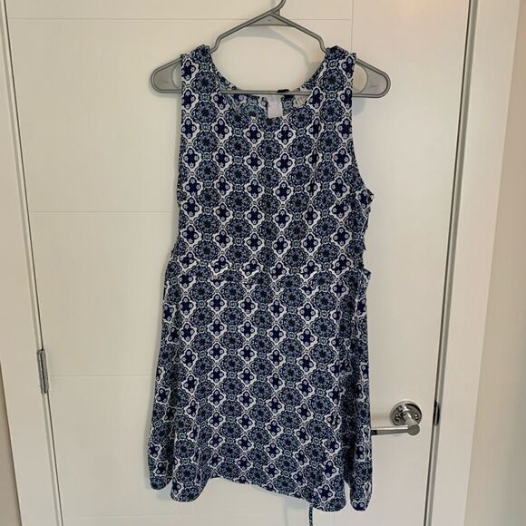 🌸3 for $30🌸 Divided by H&M Patterned Dress *Plus size* - Picture 2 of 5